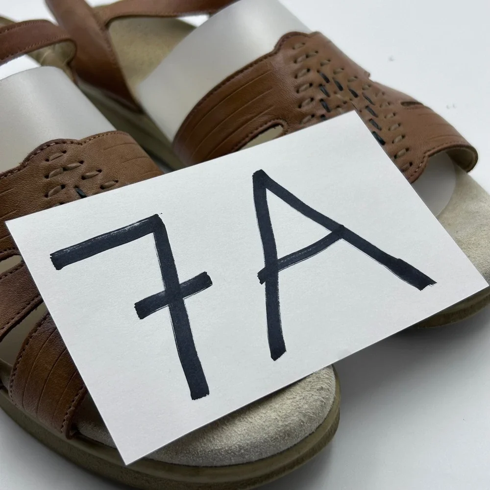 SAS‎ Tripad Comfort Sandals Womens 9.5 Slim Brown Leather Laser Cut Slingback 7A